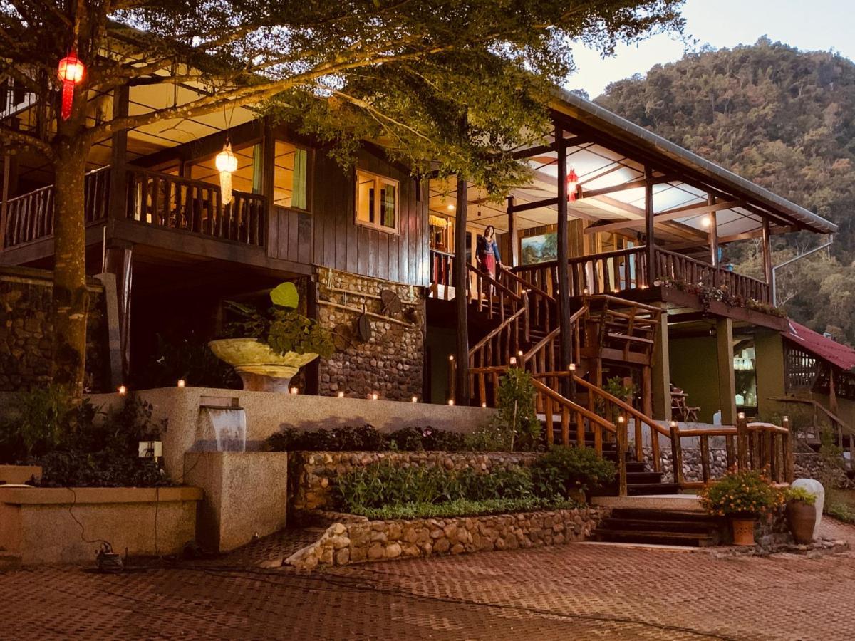 Kanlaya'S Eyrie, Luxury Homestay Pang Mapha Εξωτερικό φωτογραφία