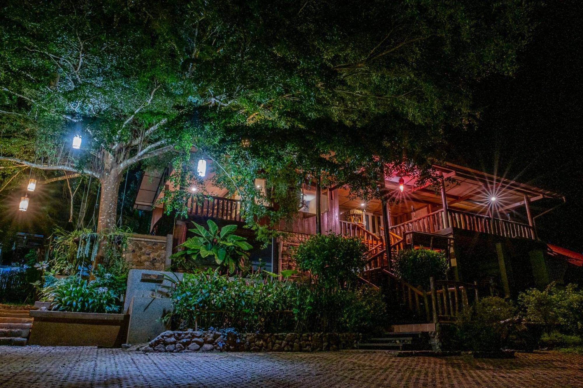 Kanlaya'S Eyrie, Luxury Homestay Pang Mapha Εξωτερικό φωτογραφία