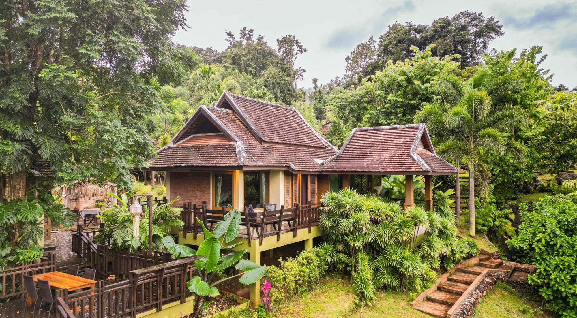 Kanlaya'S Eyrie, Luxury Homestay Pang Mapha Εξωτερικό φωτογραφία